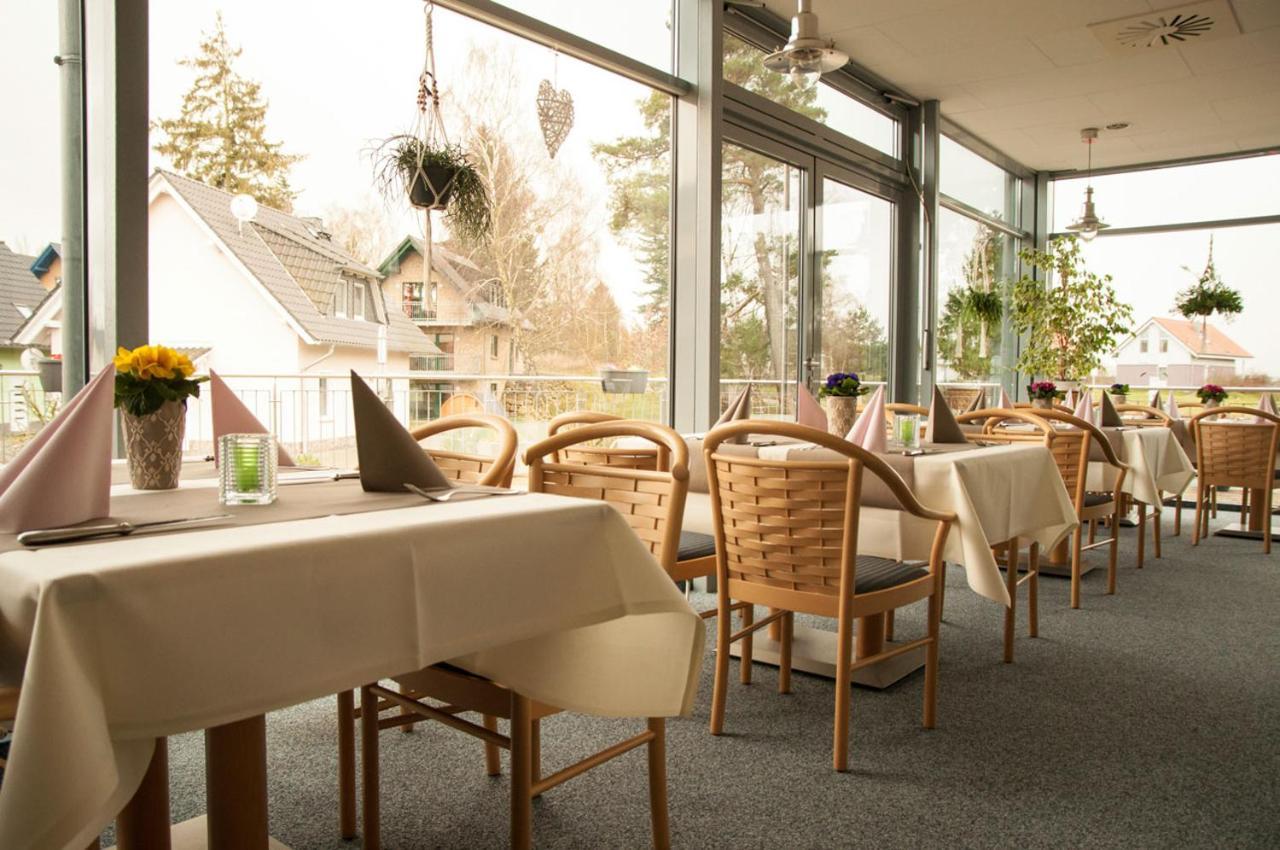 Mueritz-Strandhotel Robel Exterior photo